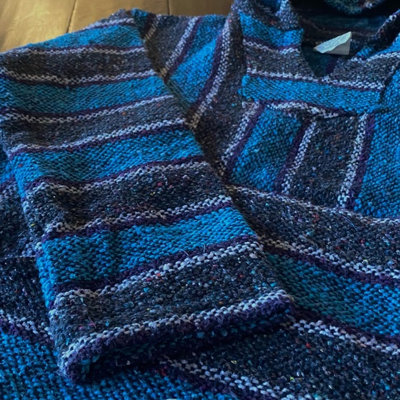 Vintage Baja Drug Rug Hoodie (SIZE SMALL) AUTHENTIC - Picture 5 of 5